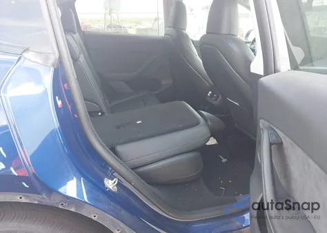 2023 Tesla Model Y Awd/Long Range Dual Motor All-Wheel Drive из США, поврежденный, VIN 7SAYGDEE1PA078633